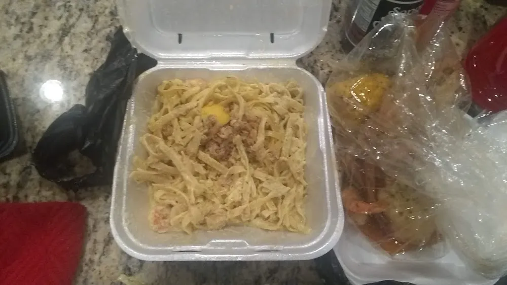 Curry Crab and Shrimp Pasta