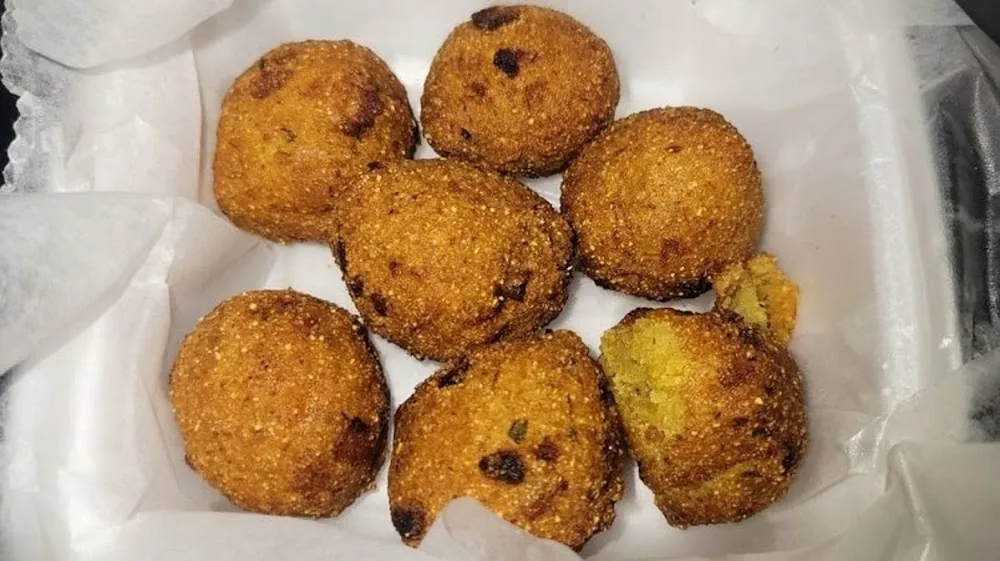 Hush Puppies 8pcs